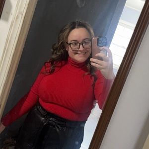 Meet your Posher, Madison